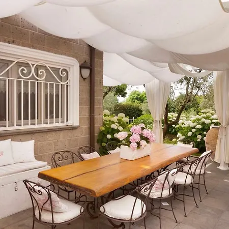 Annabelle Panzió 4*