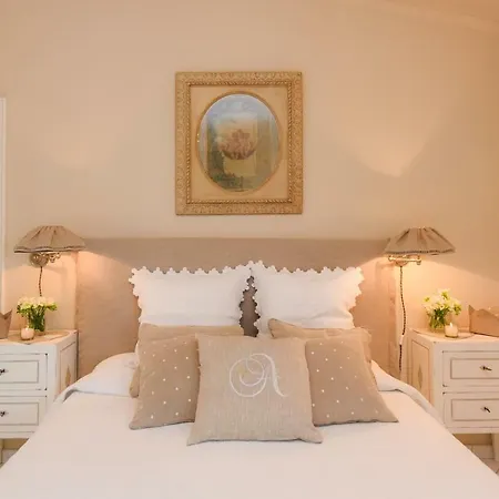 Annabelle Bed & Breakfast
