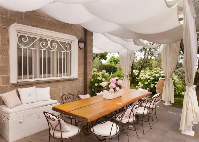 Annabelle Bed & Breakfast 4*